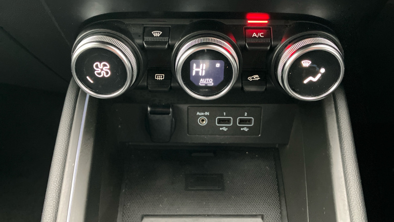 Renault Clio 1.6 E-TECH full hybrid 145 Evolution 5dr Auto Hybrid Hatchback